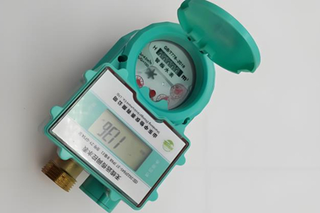 遠(yuǎn)傳水表廠家應(yīng)該如何選？小編給出幾點(diǎn)建議！